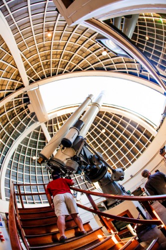 Griffith Park Observatory © Meinzahn | iStock