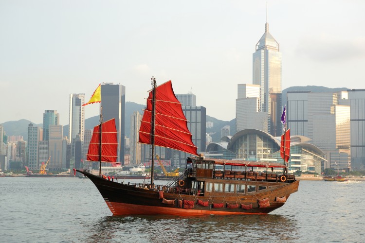 Junk boat in Hong Kong © Leung Cho Pan | Dreamstime