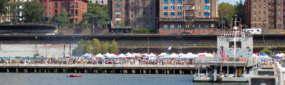 Smorgasburg, Brooklyn Bridge Park © Ashmephotography | Dreamstime