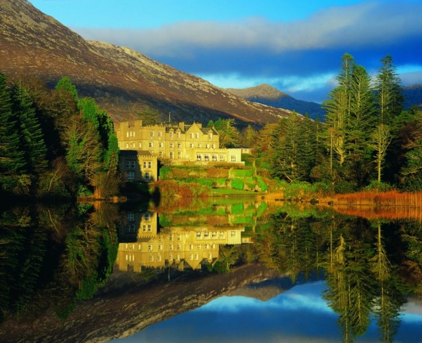 Ballynahinch Castle Hotel © Tourism Ireland