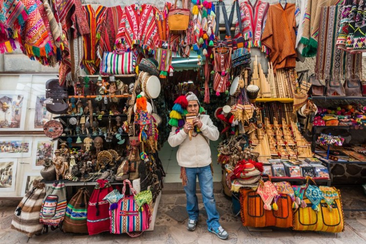 Pisac Market, Cusco, Peru © Pixattitude | Dreamstime