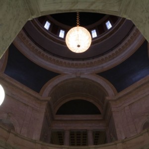 Charleston Capitol Building © Veronica An