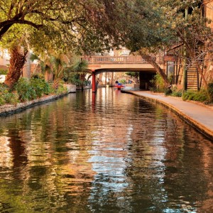 San Antonio River Walk, Texas © Charles Underwood | Dreamstime 23315963