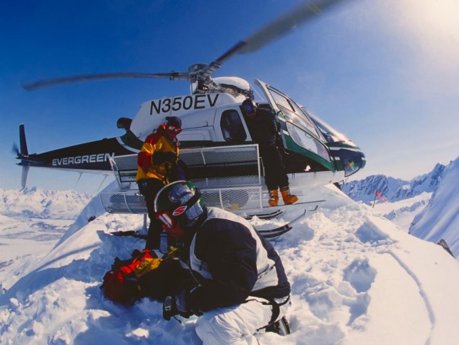 Esben Pedersen Heli-Skiing in Chugach National Forest, Alaska © Soren Egeberg | Dreamstime 28633797