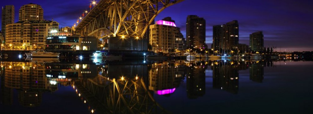 Granville Street Bridge, False Creek, Vancouver, Canada © Vismax | Dreamstime 21088986