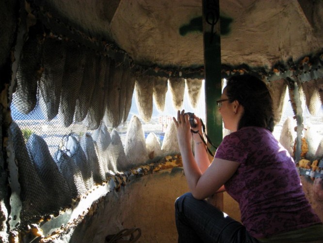 Inside Mr. Rex's Mouth, Cabazon, California © Mike Souza | Flickr