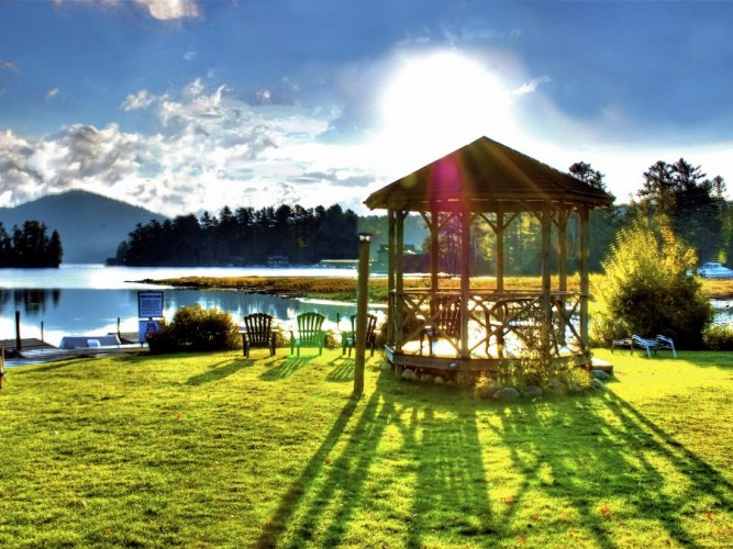 Mirror Lake, Lake Placid , New York © Neil Kremer | Flickr