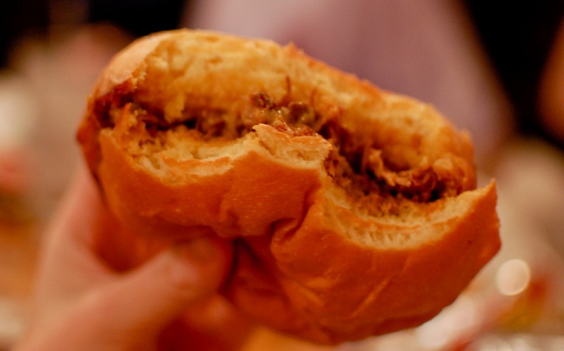 Cochon de Lait Sandwich at Somethin' Else Cafe, New Orleans, Louisiana © Britt-knee | Flickr