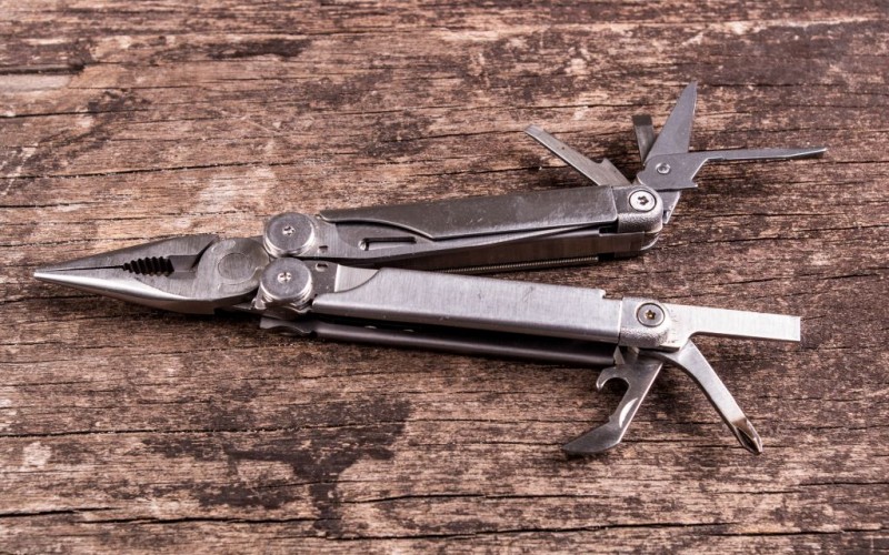 Leatherman Multi-Tool © Pablo Hidalgo | Dreamstime 40146526