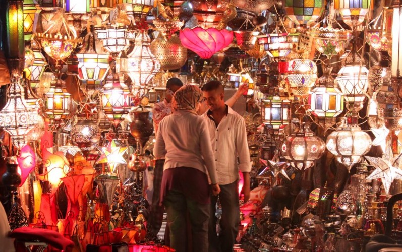 Souk Haggling in a Lamp Shop, Marrakesh, Morocco © Pawel Opaska | Dreamstime