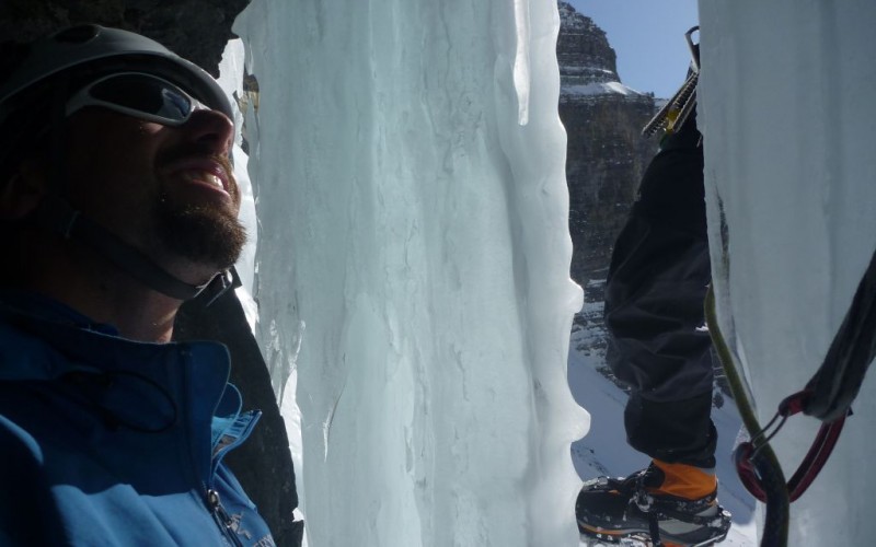 Stemming out of the Belay Cave in Banff National Park, Canada © Laurel F | Flickr