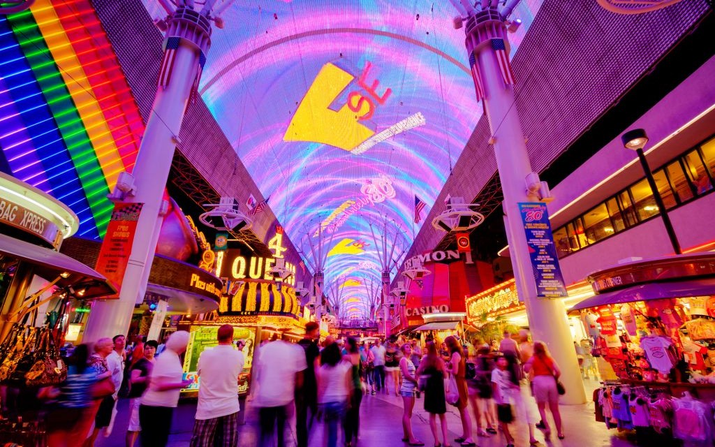 The Fremont Street Experience, Downtown Las Vegas, Nevada © Kan1234 | Dreamstime 36926399