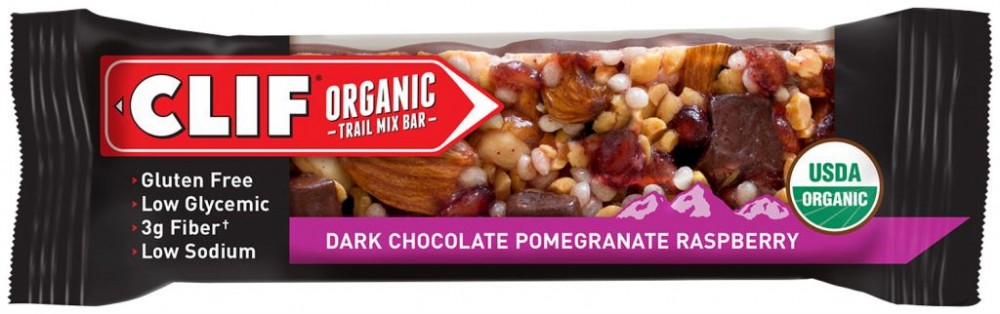 © CLIF Organic Trail Mix Bar | Dark Chocolate Pomegranate Raspberry