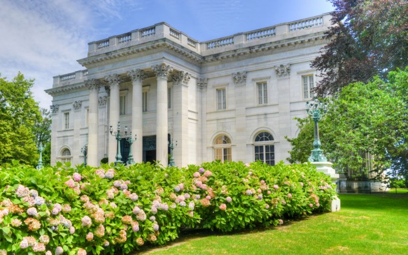 The Marble House, a Gilded Age Mansion of Newport, Rhode Island © Demerzel21 | Dreamstime 50460974