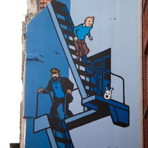 Tintin, Snowy and Captain Haddock in the Stoofstraat, Brussels, Belgium © Jorisvo | Dreamstime 26195983
