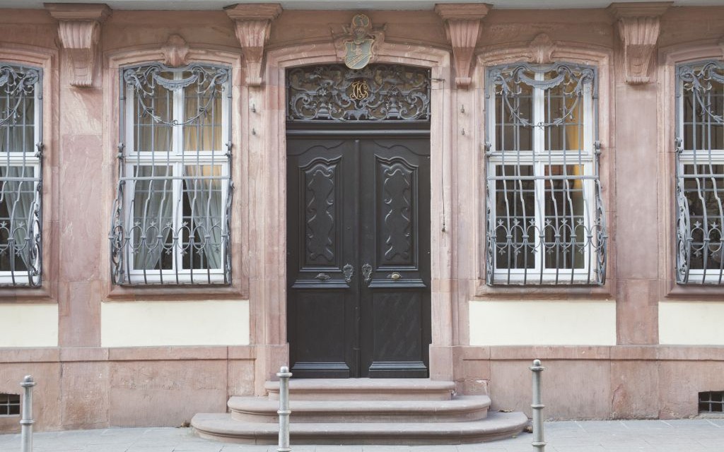Johann Wolfgang von Goethe House, Frankfurt, Germany © Johnypan | Dreamstime 50267829