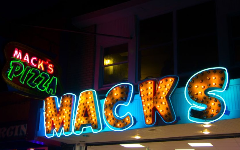 Mack's Pizza, Wildwood, New Jersey © Kevin Jarrett | Flickr