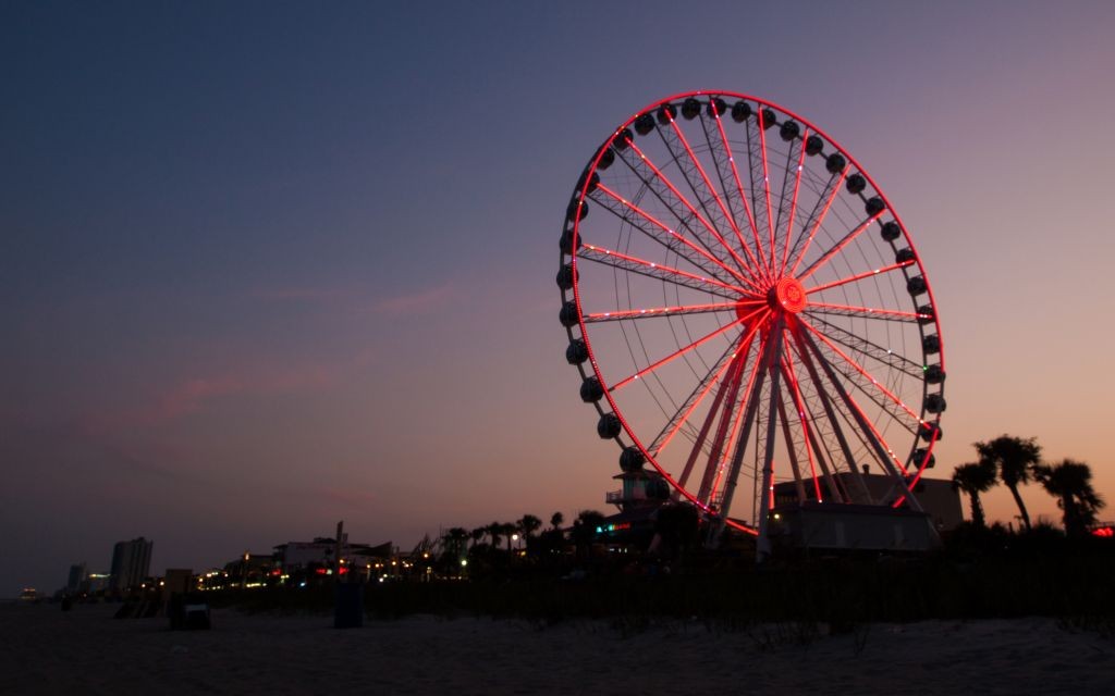 Myrtle Beach Skywheel, South Carolina © Arinahabich08 | Dreamstime 42072724