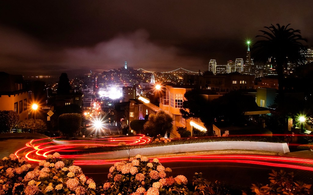 San Francisco from Lombard Street © Dawn Ellner | Flickr