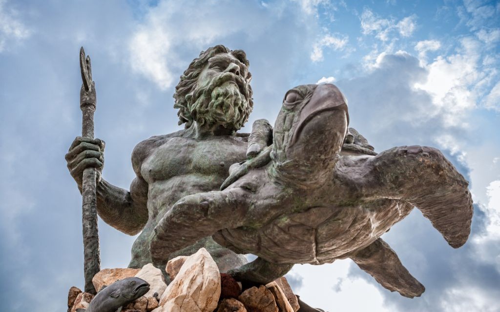 The King Neptune Statue in Virginia Beach © Leslie Banks | Dreamstime 49717963