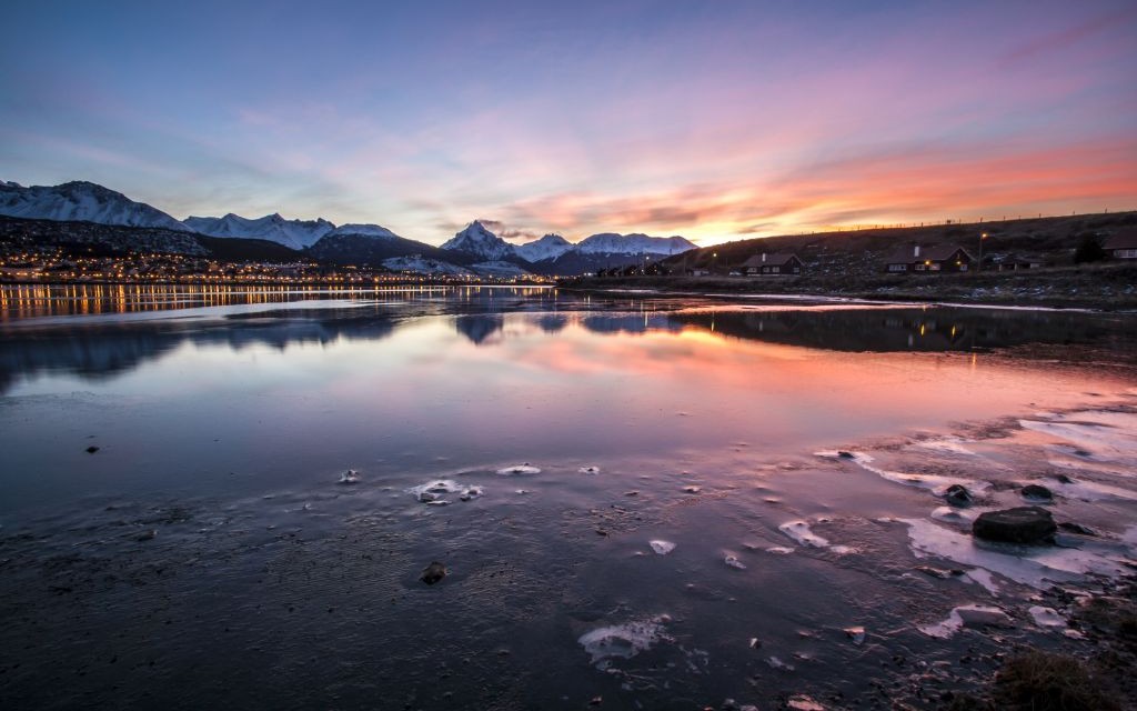 Ushuaia, Patagonia, Argentina © Chotin | Dreamstime 34954999