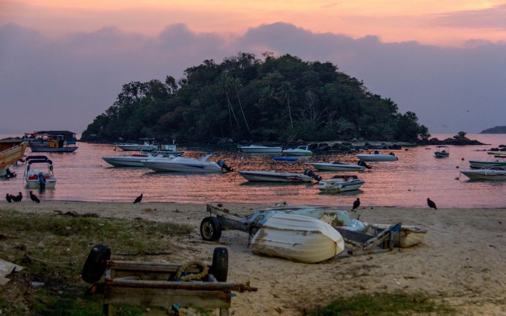 Ilha Grande, Brazil © Dylanwalker | Dreamstime 47877049