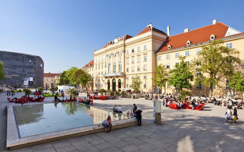 MuseumsQuartier, Vienna, Austria © Markus Schieder | Dreamstime 42139694