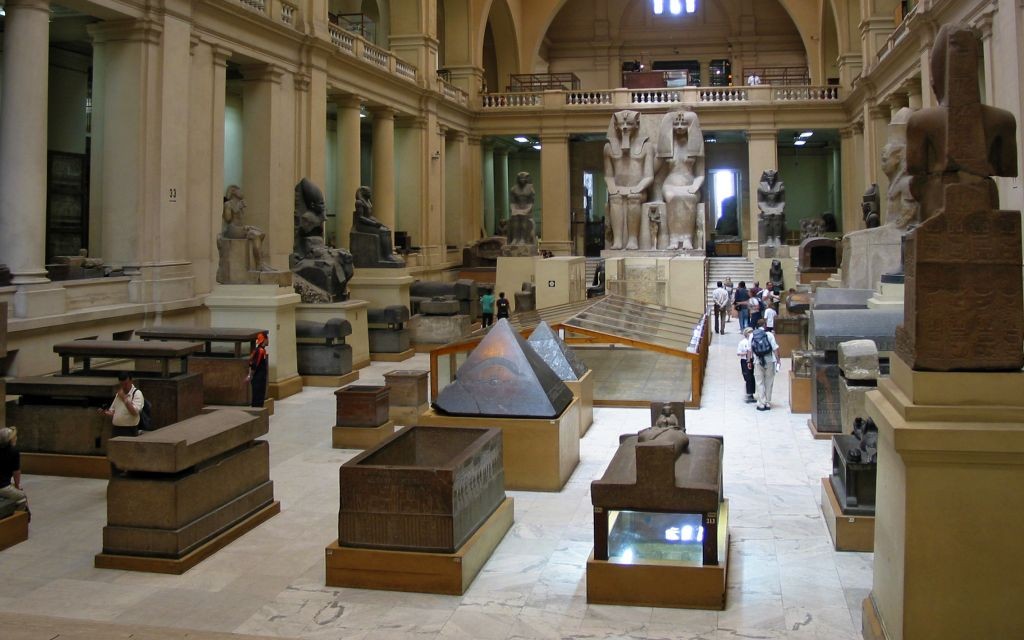 The Egyptian Museum of Cairo, Egypt © Leopold Brix | Dreamstime 44348100