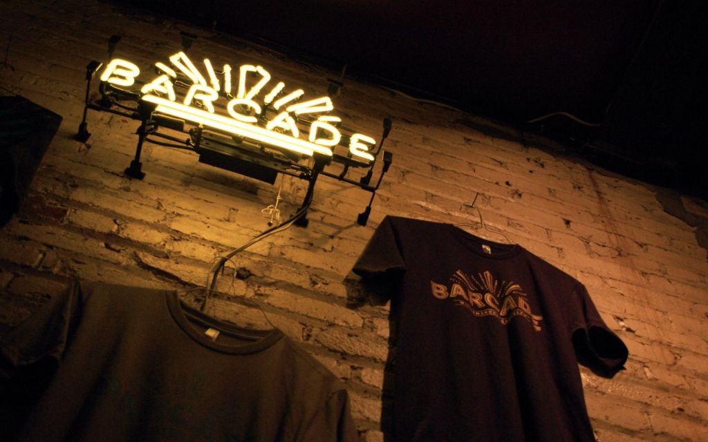Barcade, Williamsburg, New York City © Guy Dickinson | Flickr