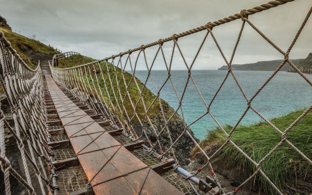 Carrick-a-Rede Rope Bridge, Ireland © Tony Webster | Flickr