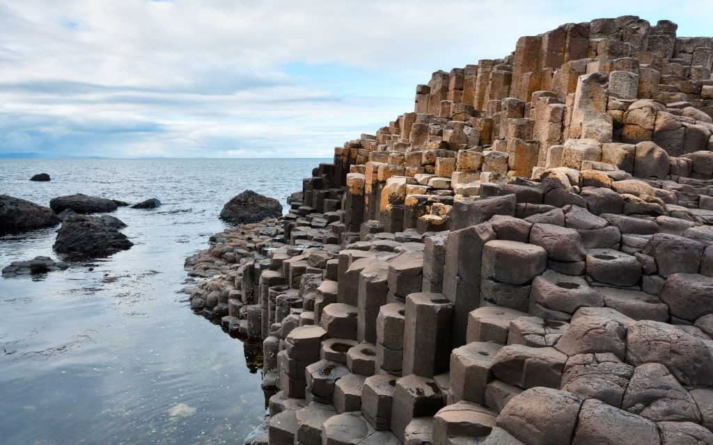 Giant's Causeway, Ireland © Andrea G. Ricordi | Dreamstime 39836840