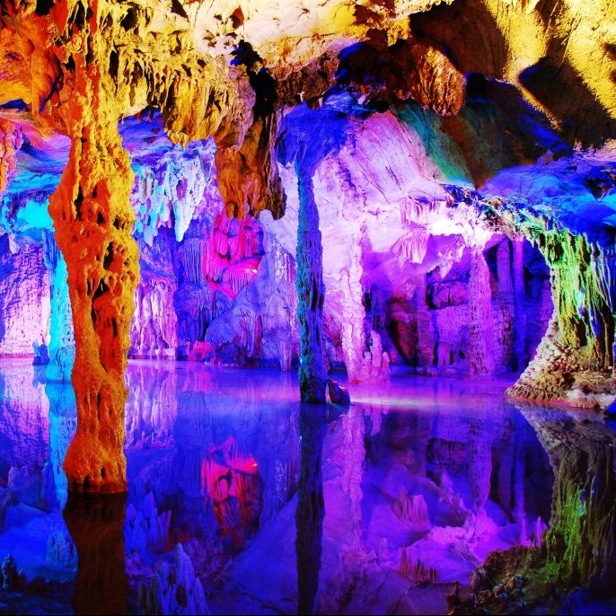 Reed Flute Cave, Guilin, China © Mega5329 | Dreamstime 7876762