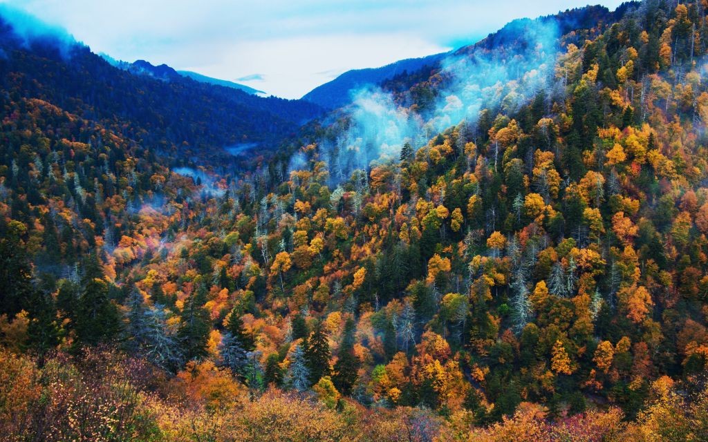 Smoky Mountains © Benkrut | Dreamstime 27987446