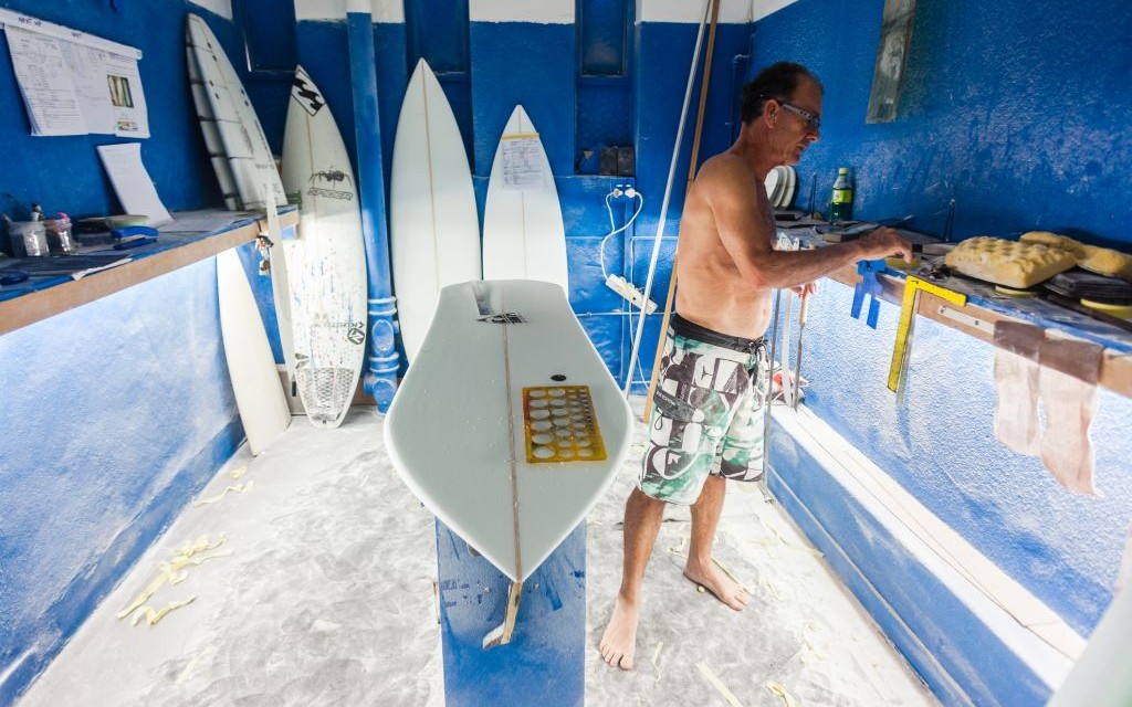 Spider Murphy shaping surfboards in Durban, South Africa © Chris Van Lennep | Dreamstime 30638304