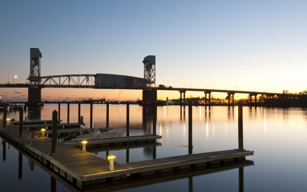 Wilmington Waterfront, North Carolina © Tony Johansson | Dreamstime 21912349