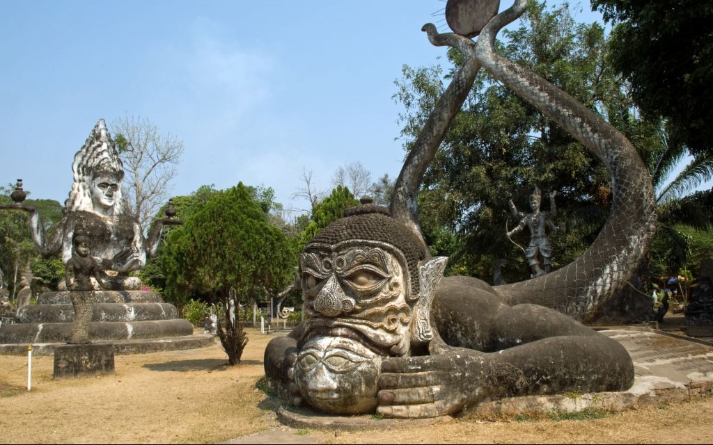 Xieng Khuan Buddha Park, Vientiane, Laos © Suronin | Dreamstime 18587515
