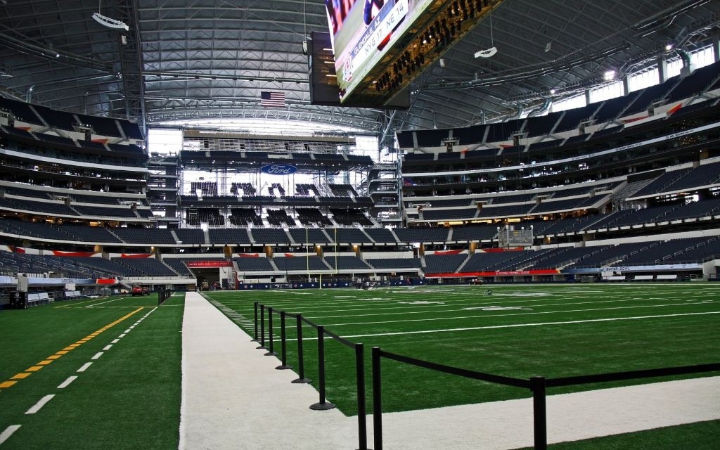 AT&T Stadium, Arlington, Texas © Kenneth D Durden | Dreamstime 18107913