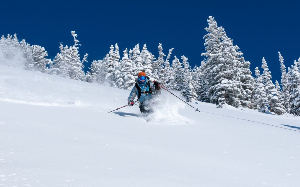 Backcountry Skiing in Alta, Utah © Robert Fullerton | Dreamstime