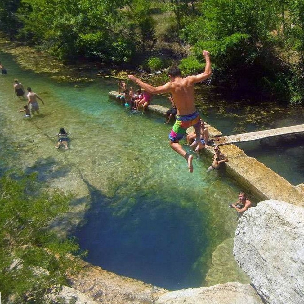 Jacob's Well, Wimberley, Texas © Kashif Pathan | Flickr