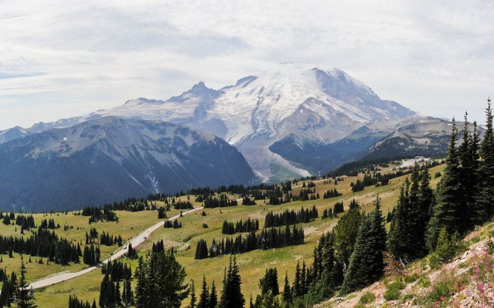 Mount Rainier from Sourdough Ridge, Washington State © Miguel Vieira | Flickr