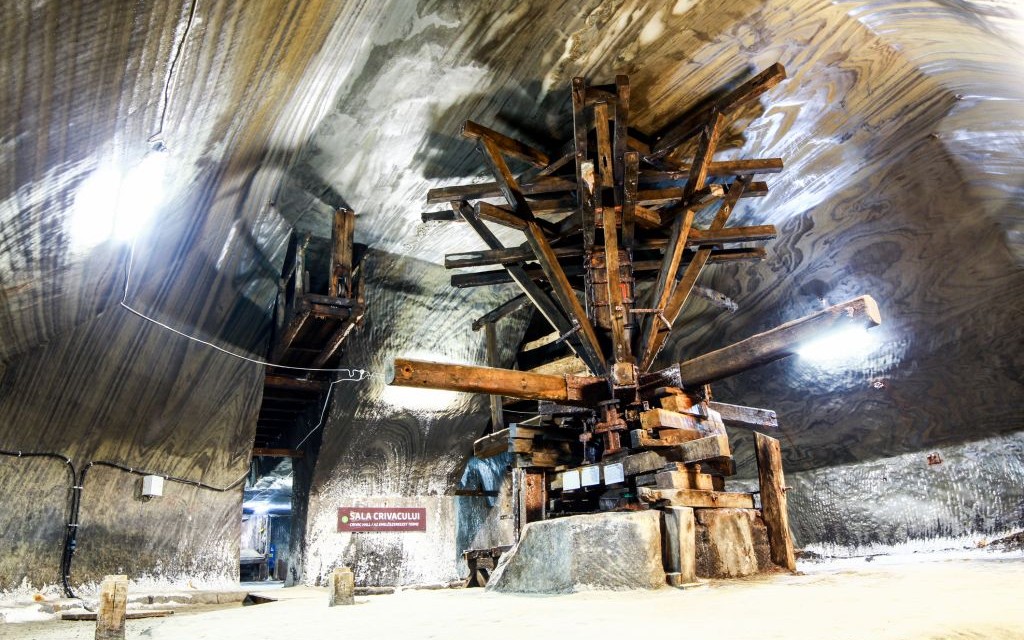 Salina Turda, Romania © Mateisavin | Dreamstime 47165410