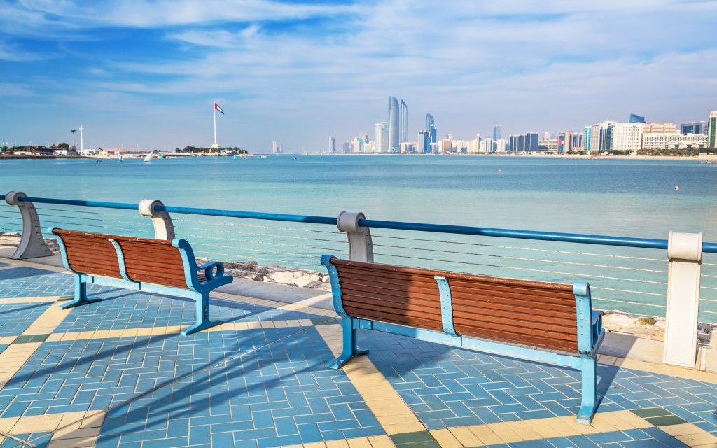 The Corniche, Abu Dhabi, United Arab Emirates © Patryk Kosmider | Dreamstime 40858412