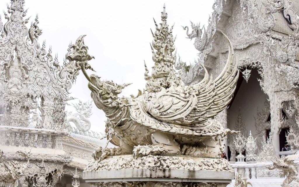 Wat Rong Khun, The White Temple of Thailand © Jukree | Dreamstime 36028547