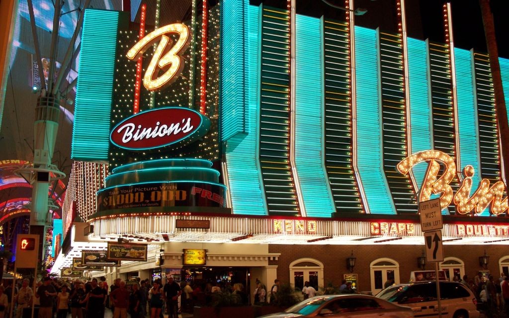 Binion's Horseshoe, Las Vegas, Nevada © Peter Heinermann | Dreamstime 50022016 hotel casino gambling gamble cards slots poker