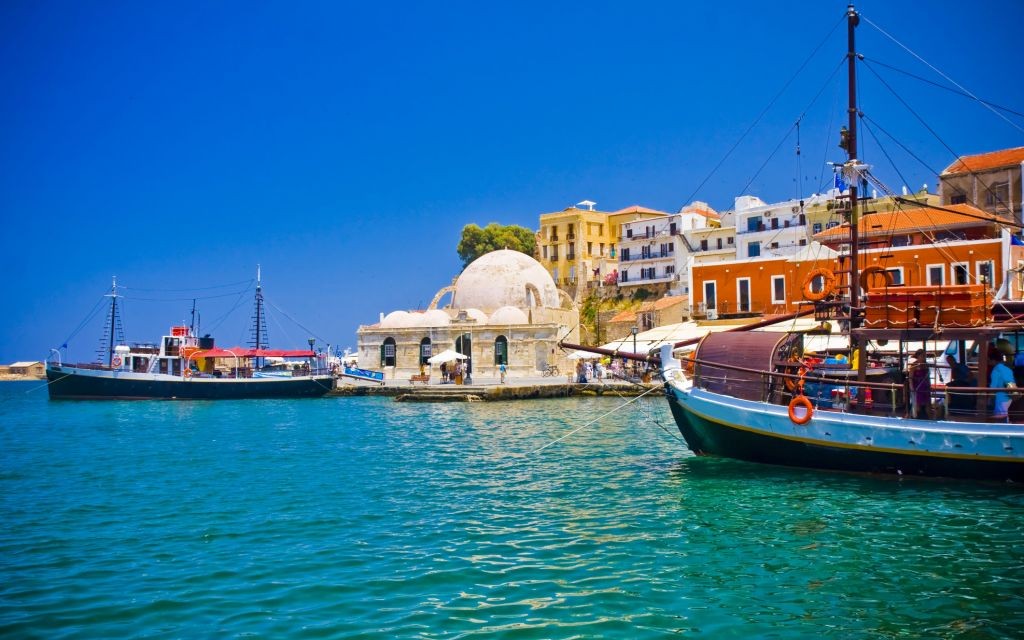Chania, Crete, Greece © Anilah | Dreamstime 48532055