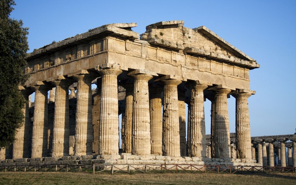 Paestum, Italy © Ryan Paul Ragnini | Dreamstime 32479124