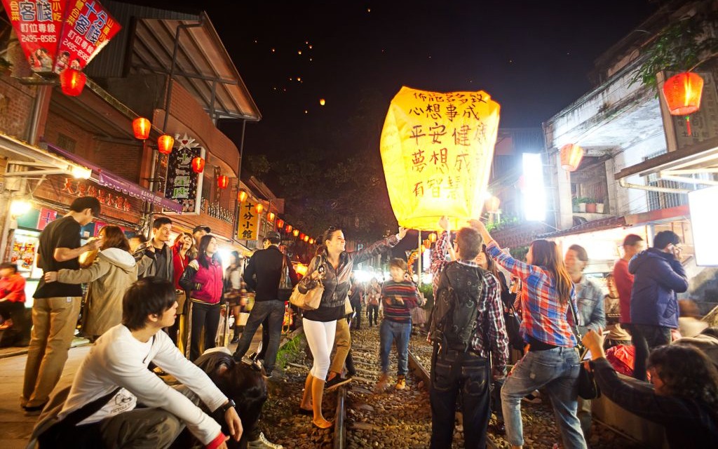 Pingxi Lantern Festival, Taiwan © Nicholashan | Dreamstime 23213347