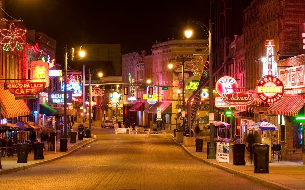 Beale Street, Memphis, Tennessee © Tashka | Dreamstime