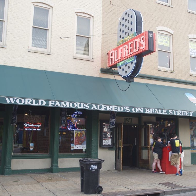 Alfred's, Beale Street, Memphis, Tennessee © Clewisleake | Dreamstime 52860402