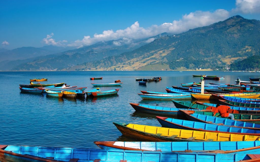 Fewa Lake, Pokhara, Nepal © Dmitry Pichugin | Dreamstime 4624529